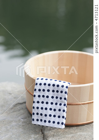 Outdoor bath image 4713121