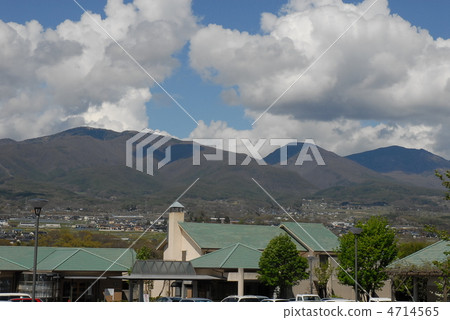 山和雲在長野 4714565