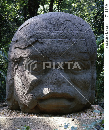 La·Benta廢墟公園巨型石頭雕像老戰士 La·Benta廢墟公園巨型石頭雕像老戰士 4715189