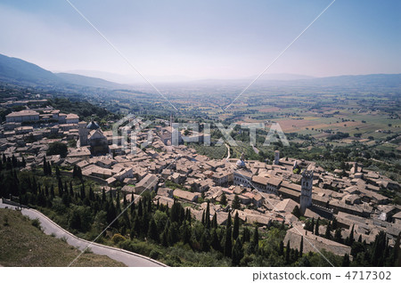 Streets of Assisi 4717302