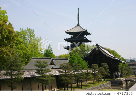 Kyoto Toji Five-storied pagoda 4717335