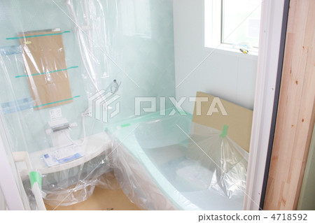 Unused bath 4718592