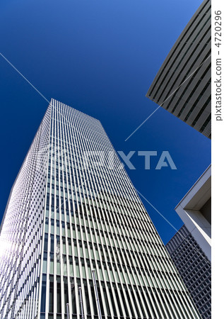 城市中的摩天大樓 城市中的摩天大樓 4720296