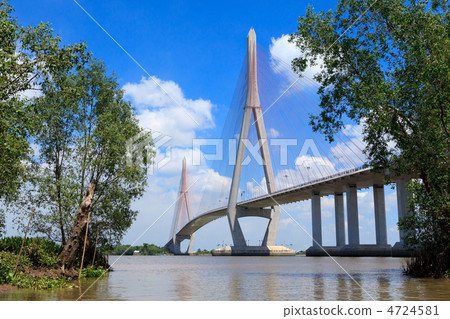 Can Tho Bridge 4724581