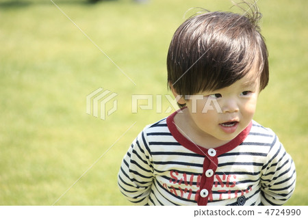 盯著一個男孩 4724990