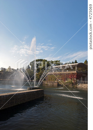 Lake Biwa Large hydrophobic fountain Lake Biwa Large hydrophobic fountain 4725069