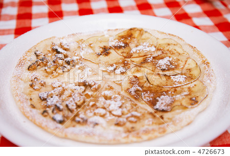 Sweet pizza with apple and walnut Sweet pizza with apple and walnut 4726673