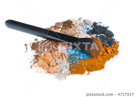 set of multicolor crushed eyeshadows set of multicolor crushed eyeshadows 4727837