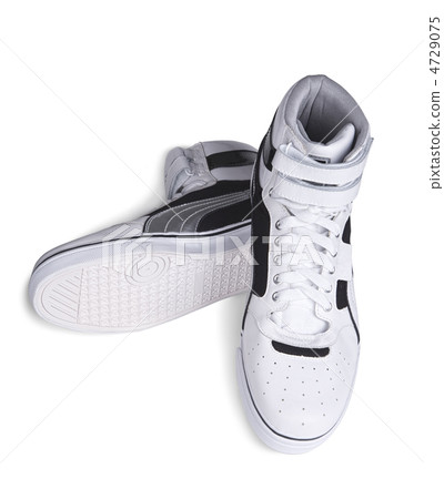sport shoes 4729075