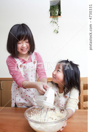 Children's cooking 4730331