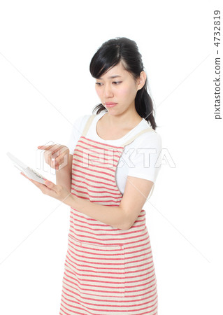 Cost of living 4732819