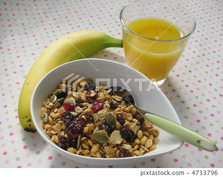 水果麥片早餐 4733796