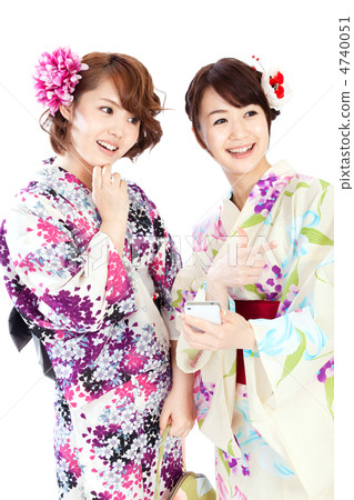 A woman in a yukata A woman in a yukata 4740051