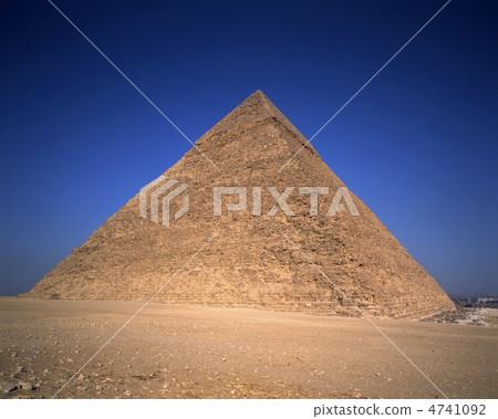 Pyramid of King Kahfura 4741092