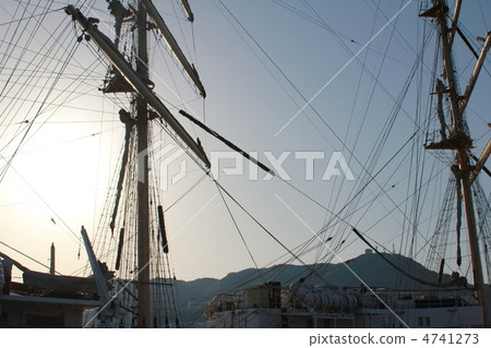 mast 4741273