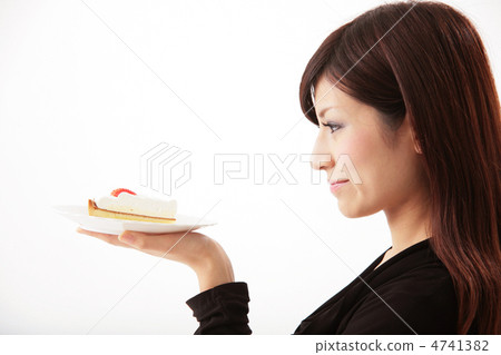 一個女人與一個蛋糕 4741382