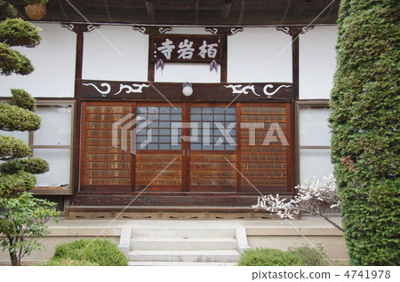 Kashiwado Shrine and Kashiwa Oji Temple Kashiwado Shrine and Kashiwa Oji Temple 4741978