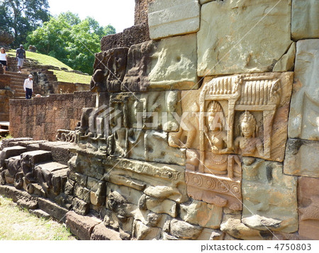 Terrace of King Rai (Angkor monument) Terrace of King Rai (Angkor monument) 4750803
