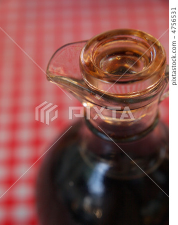 Soy sauce Soy sauce 4756531