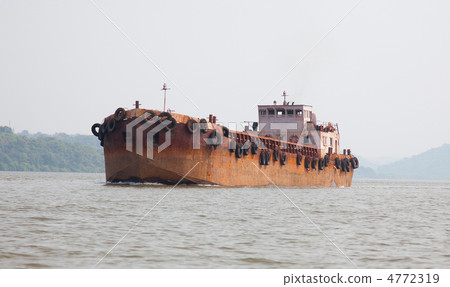 tanker tanker 4772319