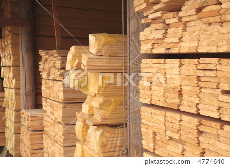 Wooden boards in a warehouse 4774640