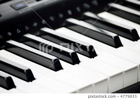 鋼琴鍵盤 4779833