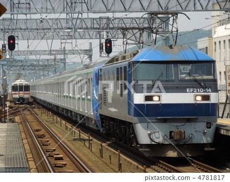 EF 210  -  14 +東京地鐵16115 F類型轉發 4781817