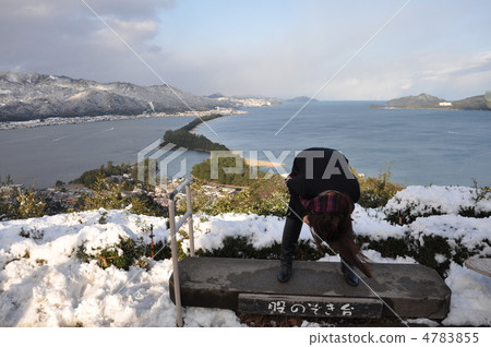 Peep peeping Amanohashidate 4783855