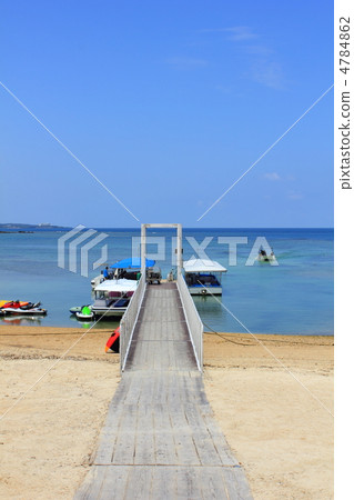 Okinawa residual beach Okinawa residual beach 4784862