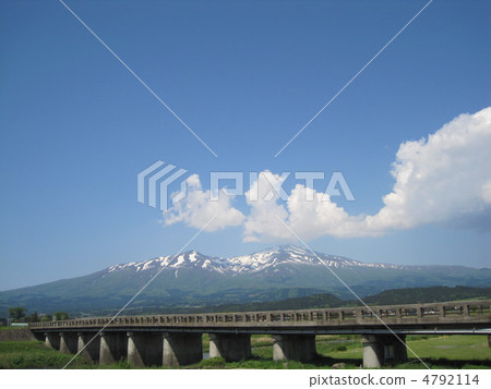 Chokaiyama and Old Asahi-bashi Chokaiyama and Old Asahi-bashi 4792114
