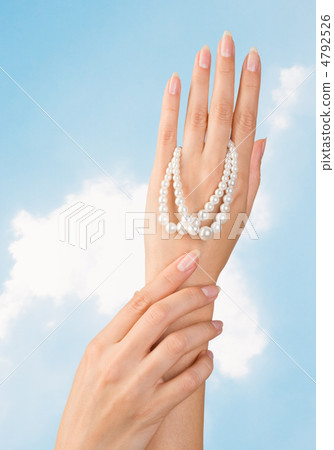 beautiful nails and woman fingers 4792526