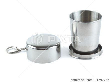 Full-scale steel folding cup near cover with key ring isolated o Full-scale steel folding cup near cover with key ring isolated o 4797263