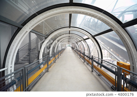 Covered pedestrian footpath at the Centre Pompidou. Covered pedestrian footpath at the Centre Pompidou. 4800176