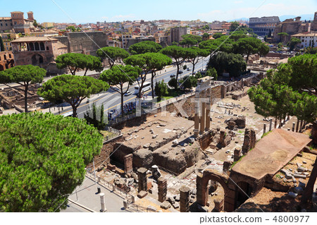 Ruins of Foro di Cesare in Rome, Italy to this day they do great Ruins of Foro di Cesare in Rome, Italy to this day they do great 4800977