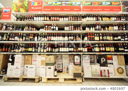 MOSCOW - FEBRUARY 6: Shelves with wine inside supermarket, on Fe MOSCOW - FEBRUARY 6: Shelves with wine inside supermarket, on Fe 4801697