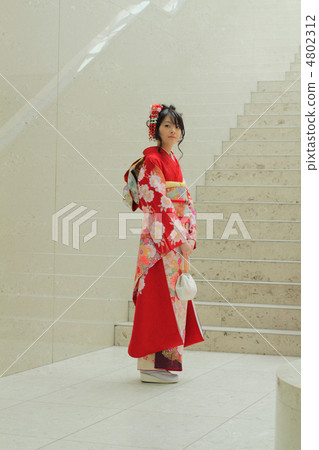 Adult ceremony ceremony ~ red sleeve 4802312
