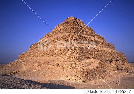 朱塞爾國王金字塔 4805837