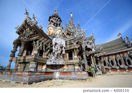 Sanctuary of truth in Pattaya Sanctuary of truth in Pattaya 4808150