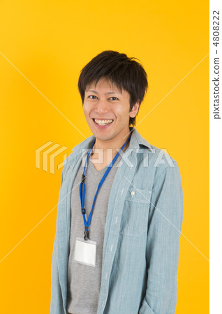 穿藍色襯衫的男士(黃背) 穿藍色襯衫的男士(黃背) 4808222