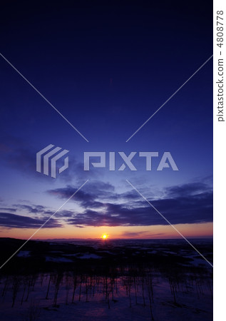 Morning glow of Shihoro Plateau Morning glow of Shihoro Plateau 4808778