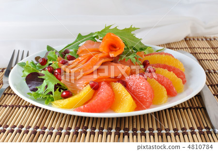 Appetizer with salmon 4810784