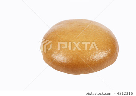 freshly baked kaiser bun on a white background freshly baked kaiser bun on a white background 4812316