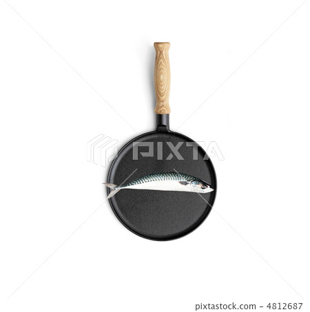 Cooking fish in frying pan isolated 4812687