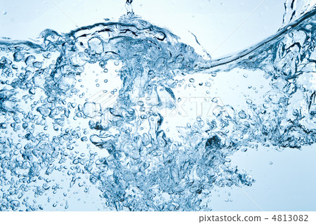 bubbles in water bubbles in water 4813082