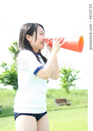 支持的女孩 4814719