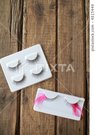 眼妝工具-羽毛黃楊木 眼妝工具-羽毛黃楊木 4815449