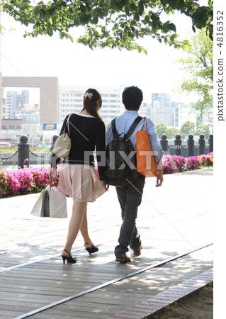 火車路的兩個人 4816352