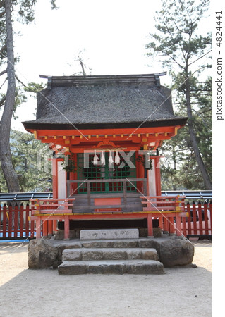 Kiyomori Shrine main hall 4824441