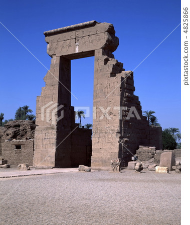 Hathor寺廟門寺廟 Hathor寺廟門寺廟 4825866