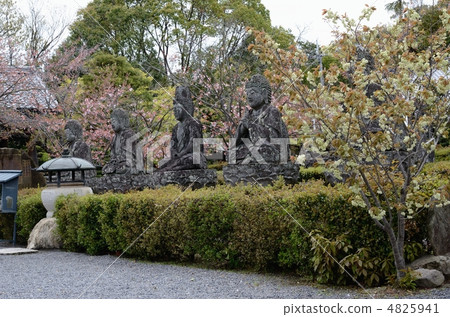 Goshi山蓮花寺，哥特式閣下雕像和Gyoiko 4825941